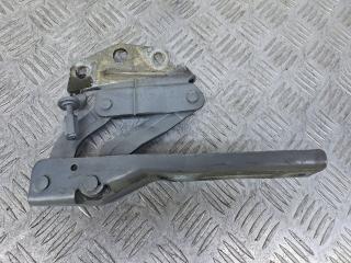 петля капота левая Volkswagen Passat B6 2009, 1.4 л., CAXA, бензин, 6МКПП, голубой, универсал, передний привод, 3C0823301E