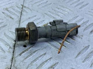 датчик давления масла Citroen C5 1 поколение [рестайлинг] 2007, 2.0 л., RFJ (EW10A), бензин, МКПП, серебро, универсал, передний привод