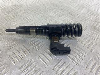 форсунка Volkswagen Passat B6 (2005 - 2010), 2.0 л., дизель, универсал, 03G130073T, 051107130201