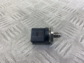 датчик давления топлива Audi A4 B9 2017, 1.4 л., CVNA, бензин, 6МКПП, темно-синий, универсал, передний привод, 0261545079, 06J906051F
