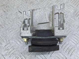 подушка крепления КПП Renault Scenic 1 поколение [рестайлинг] (1999 - 2003), 1.6 л., K4M 701, бензин, АКПП, минивэн, 7700427286