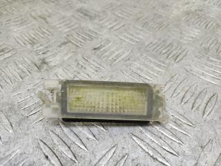 подсветка номера Renault Megane 1 поколение [рестайлинг] (1999 - 2003), 1.4 л., K4J 710, бензин, МКПП, оливковый, хетчбэк 5 дв., передний привод, 00858