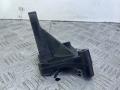 кронштейн полуоси Volkswagen Sharan 1 поколение [2-й рестайлинг] (2003 - 2010), 1.9 л., AUY, дизель, МКПП, чёрный, передний привод, 09B409905D - фото №2