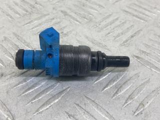форсунка Volkswagen Passat B5 1999, 1.8 л., APT, бензин, 5МКПП, зеленый, универсал, передний привод, 058133551F