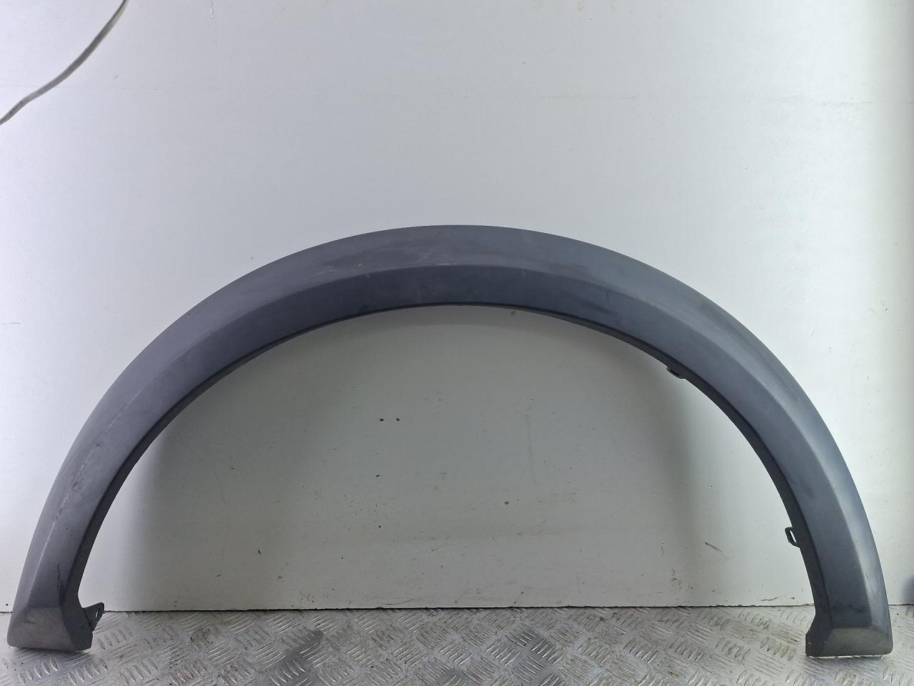 накладка колесной арки Land Rover Discovery 3 поколение L319 2007, 2.7 л., 276DT, дизель, АКПП, серый, внедорожник 5 дв., полный привод - фото №1