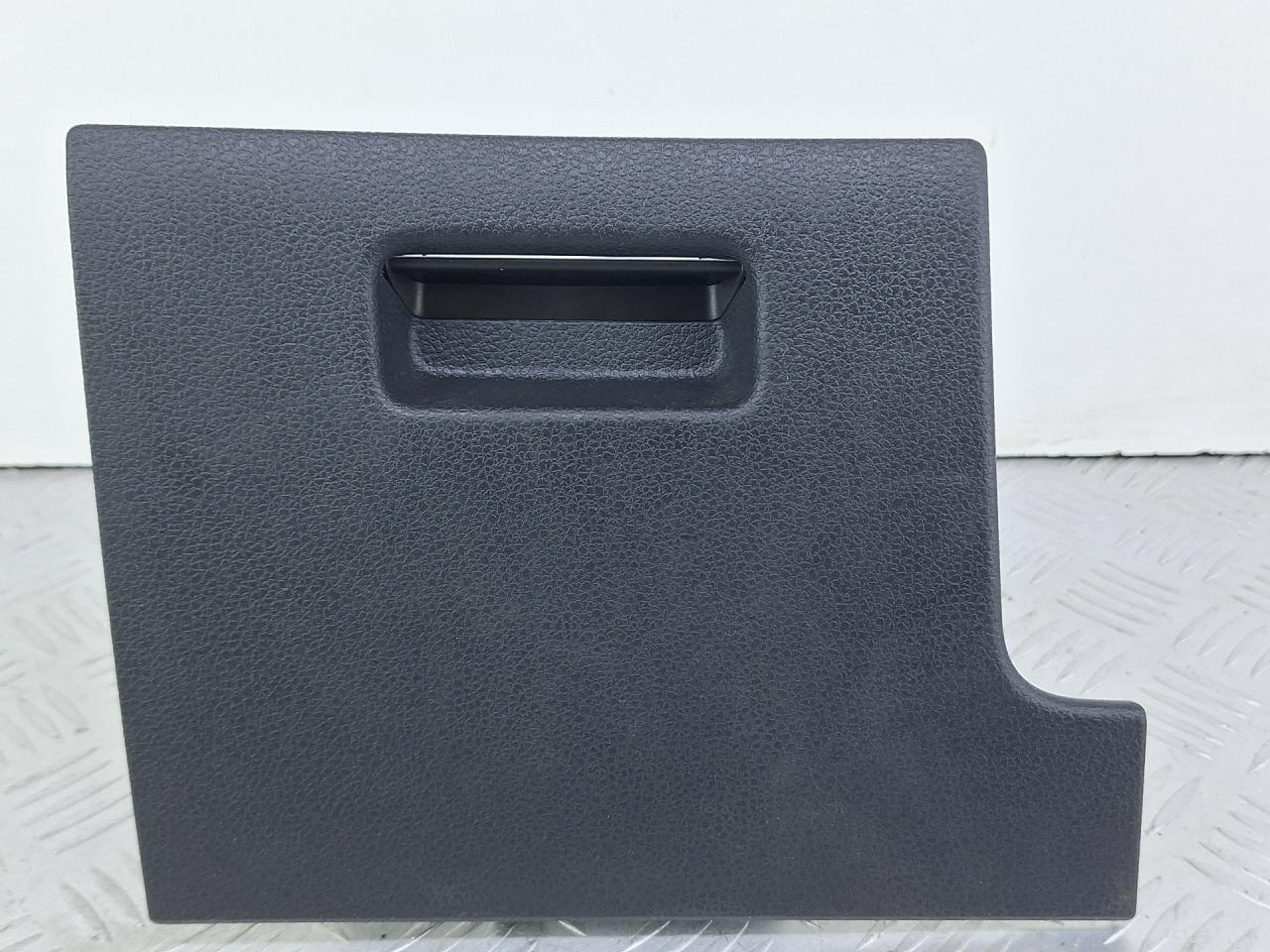 бардачок Volkswagen Caddy 5 поколение 2022, бежевый, фургон, передний привод, 2K8857919 - фото №1