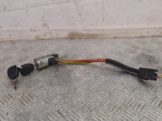 замок зажигания Peugeot 206 1 поколение 2000, 1.4 л., KFX (TU3JP), бензин, МКПП, зеленый, хетчбэк 5 дв., передний привод