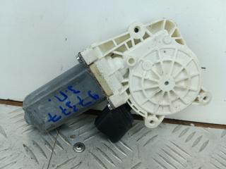 моторчик стеклоподъемника задний правый BMW 5 серия E60/E61 [рестайлинг] E60 (2007 - 2010), 2.5 л., N53 B25 A, бензин, АКПП, белый, седан, задний привод, 6922320