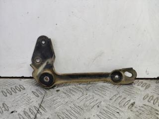 крепление интеркулера Toyota Corolla Verso 2 поколение AR10 (2004 - 2007), дизель