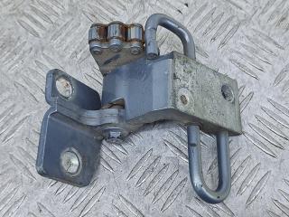 петля двери Audi A6 4B/C5 [рестайлинг] (2001 - 2004), 2.4 л., BDV, бензин, МКПП, универсал