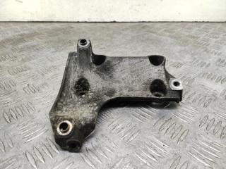 кронштейн компрессора кондиционера BMW 3 серия E90/E91/E92/E93 [рестайлинг] 2008, 2.0 л., N46 B20 A, бензин, МКПП, седан, 750598002, 6455