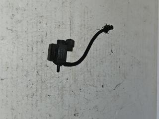 клапан вакуумного управления Volkswagen Golf 4 поколение (1997 - 2006), бензин, 037906283A