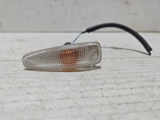 повторитель поворота на крыле Mitsubishi Lancer 10 поколение (2007 - 2010)