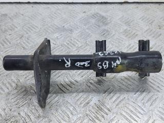 Крепление бампера заднего Audi A4 B5 1998, 2.5 л., дизель, МКПП, серебро, универсал, передний привод, 8D0807332B