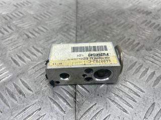 расширительный клапан кондиционера Renault Clio 3 поколение 2007, 1.2 л., D4F 740, бензин, МКПП, хетчбэк 3 дв., передний привод, 668878J-C