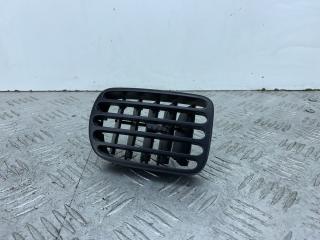 дефлектор обдува салона Renault Megane 1 поколение [рестайлинг] (1999 - 2003), 1.4 л., K4J 710, бензин, МКПП, оливковый, хетчбэк 5 дв., передний привод