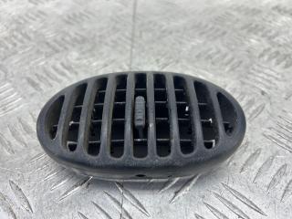 дефлектор обдува салона Renault Megane 1 поколение [рестайлинг] (1999 - 2003), 1.4 л., K4J 710, бензин, МКПП, оливковый, хетчбэк 5 дв., передний привод