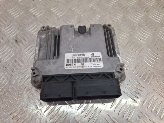 блок управления двигателем Chevrolet Nubira 1 поколение 2007, 2.0 л., Z 20 DM, дизель, МКПП, универсал, передний привод, 0281013600, 96820448, 96820490