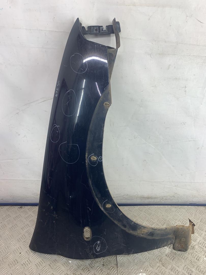 крыло переднее правое Fiat Strada 1 поколение (1983 - 1989), 1.9 л., 223 A6.000, дизель, МКПП, синий, пикап, передний привод - фото №1