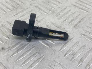 датчик температуры во впускном коллекторе Volkswagen Passat B5 1999, 1.8 л., APT, бензин, 5МКПП, зеленый, универсал, передний привод, 058905379