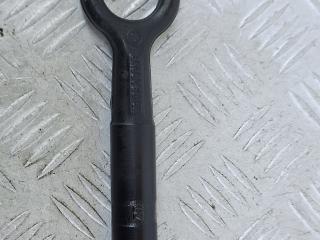 крюк буксировочный Volkswagen Caddy 5 поколение 2022, бежевый, фургон, передний привод, 8K0805615A