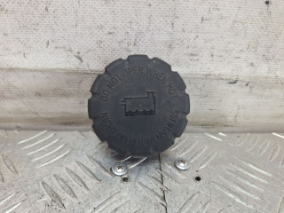 пробка расширительного бачка Mercedes-Benz C-Класс W204/S204 2007, 1.8 л., M 271.950, бензин, АКПП, серебро, седан, задний привод, 2105010615