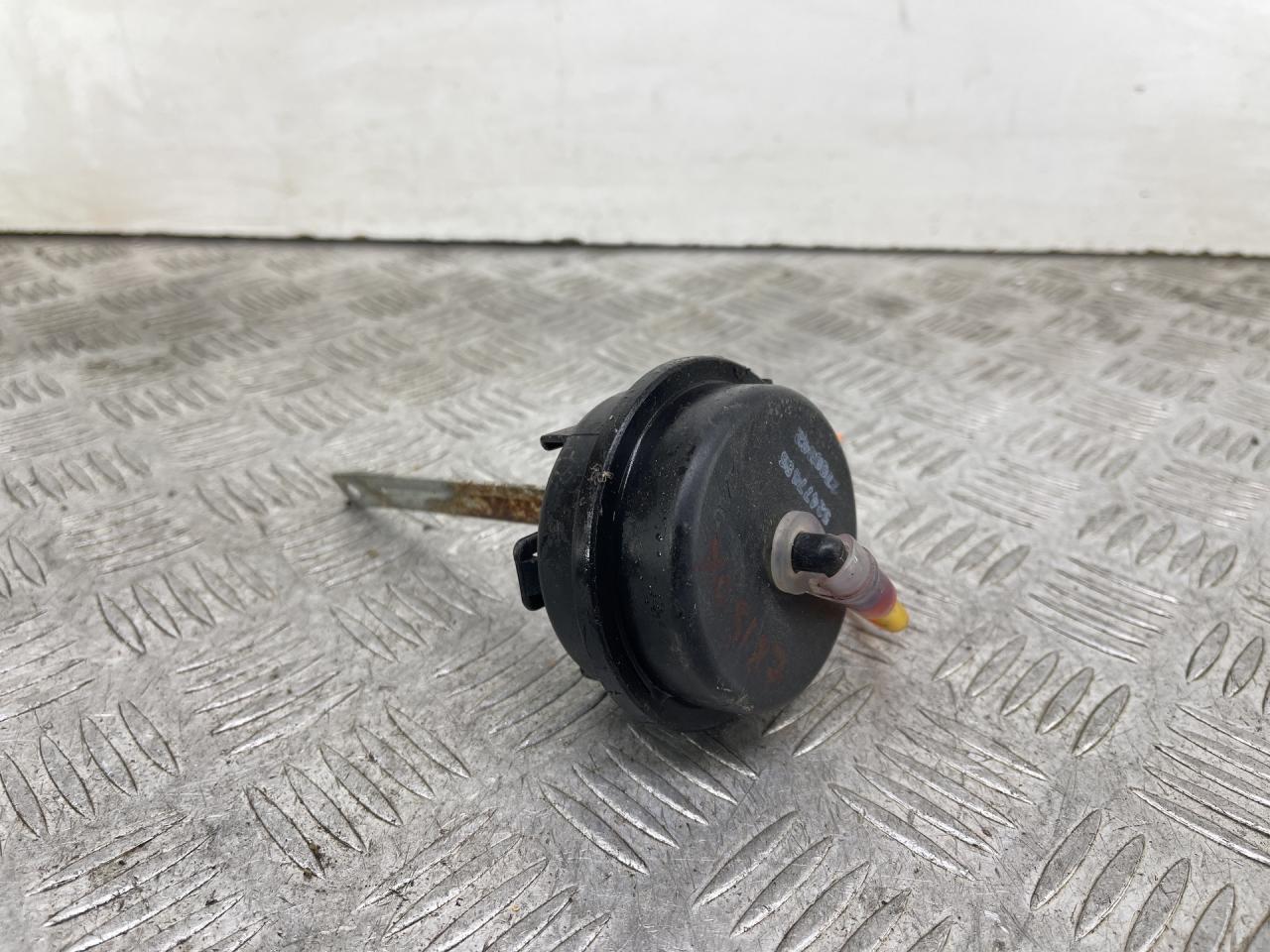 моторчик заслонки печки Chevrolet Alero 1 поколение 2000, 2.4 л., бензин, АКПП, красный, седан, передний привод, 52477456, 2760342 - фото №1