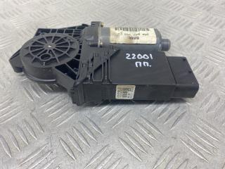моторчик стеклоподъемника передний правый Volkswagen Passat B5 1999, 1.8 л., APT, бензин, 5МКПП, зеленый, универсал, передний привод, 3B4837752EG, 9776101434202, F005S00028