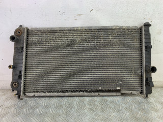 радиатор (основной) Chevrolet Alero 1 поколение 2000, 2.4 л., бензин, АКПП, красный, седан, передний привод, 52477425