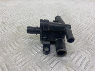 фланец (тройник) системы охлаждения Land Rover Range Rover Sport 2 поколение [рестайлинг] (2017 - 2020), 2.0 л., гибрид, АКПП, серый, внедорожник 5 дв., полный привод, H4P38K586A