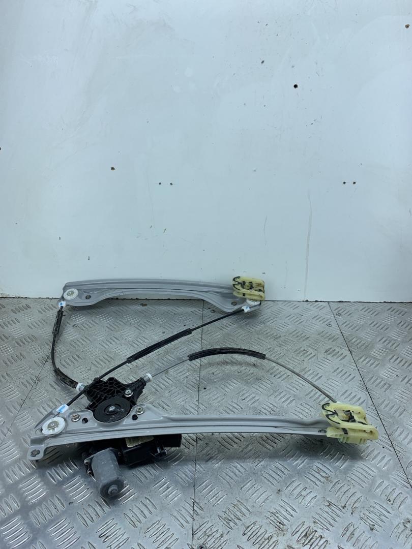 стеклоподъемник передний левый Opel Insignia 2 поколение (B) 2018, 2.0 л., дизель, АКПП, белый, хетчбэк 5 дв., полный привод, GD-558RF4022, SD218505 - фото №1