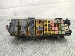 блок предохранителей Jeep Liberty 1 поколение 2004, 2.5 л., дизель, МКПП, черный, внедорожник 5 дв., полный привод, правый руль, 56042968AF, ASGH269170015