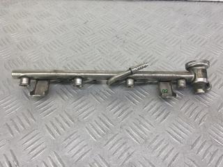 топливная рампа Volkswagen Passat B5 1999, 1.8 л., APT, бензин, 5МКПП, зеленый, универсал, передний привод, 058133681B