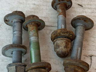 болт развальный Nissan Qashqai J10 [рестайлинг] (2010 - 2013)