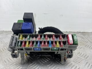 блок предохранителей Opel Corsa B 1997, 1.2 л., X 12 XE, бензин, МКПП, желтый, хетчбэк 3 дв., передний привод