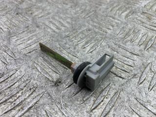 датчик температуры Skoda Octavia 2 поколение (A5) [рестайлинг] 1Z5 2008, 1.6 л., BSE, бензин, 5МКПП, серый, универсал, передний привод, 4B0820539