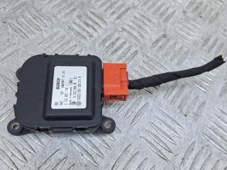 моторчик заслонки печки Volkswagen Passat B5 (1996 - 2001), 8D1820511B, 0132801116