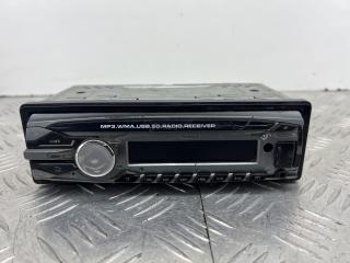 магнитола Skoda Octavia 1 поколение (A4) [рестайлинг] 1U 2010, 1.9 л., AXR, дизель, 5МКПП, красный, хетчбэк 5 дв., передний привод