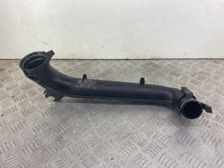 патрубок интеркулера Skoda Octavia 3 поколение (A7) 2016, 1.4 л., CZDA, бензин, хетчбэк 5 дв., передний привод, 04E145673F