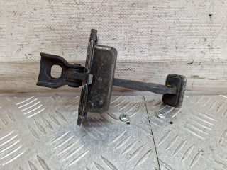 ограничитель открывания двери Mercedes-Benz A-Класс W168/V168 [рестайлинг] 2001, 1.4 л., M 166.940, бензин, МКПП, темно-синий, минивэн, передний привод