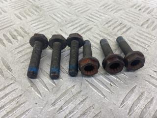 болт двигателя Volkswagen Passat B5 1999, 1.8 л., APT, бензин, 5МКПП, зеленый, универсал, передний привод