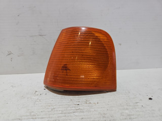 поворотник левый Audi 100 С3 (1982 - 1988)