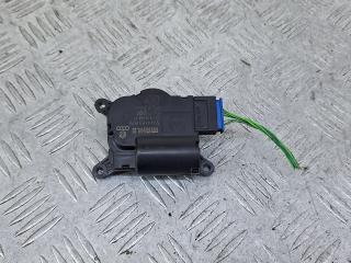 моторчик заслонки печки Volkswagen Caravelle T6 2019, 2.0 л., CXFA, дизель, робот, желтый, микроавтобус, передний привод, 309369411, 52411483R09