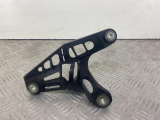 кронштейн КПП Skoda Octavia 2 поколение (A5) [рестайлинг] 2011, 1.6 л., CAYC, дизель, 5МКПП, оливковый, хетчбэк 5 дв., передний привод, 1K0711789G