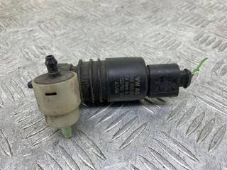 насос (моторчик) омывателя стекла Volkswagen Golf 4 поколение (1997 - 2006), 1K6955651