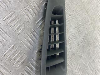 дефлектор обдува салона Mercedes-Benz Vito W639 2006, 3.2 л., M 112.951, бензин, АКПП, черный, задний привод, A6398310160