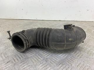 патрубок воздушного фильтра Hyundai Solaris 1 поколение (2010 - 2014), 281381R010