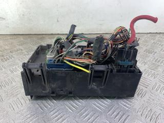 блок предохранителей Chrysler Voyager 4 поколение 2004, 2.5 л., ENJ, дизель, МКПП, темно-синий, минивэн, передний привод, 312302670, 04727458AC