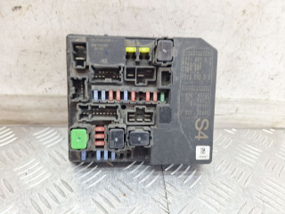 блок предохранителей Nissan Juke YF15 (2010 - 2014), 284B71KA2D