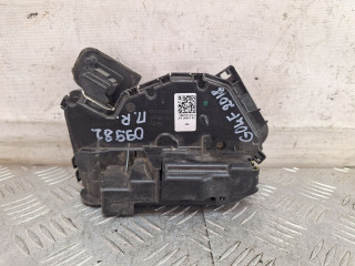 замок двери передней правой Volkswagen Golf Sportsvan 1 поколение 2017, 1.2 л., CYVA, бензин, МКПП, универсал, передний привод, 5NB837016C